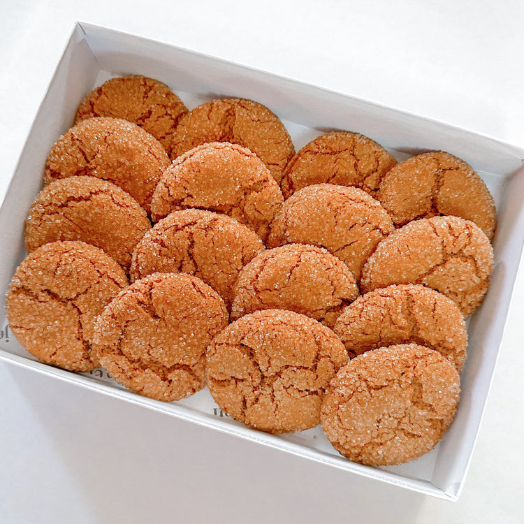boîte de biscuits au pain d'épices.