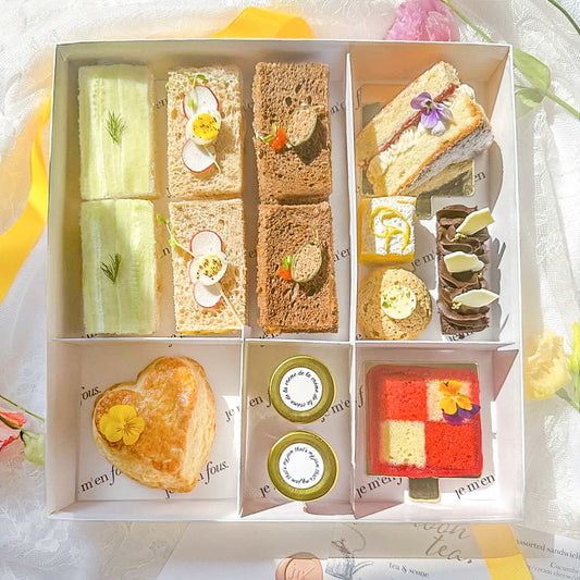 "Mother's Day" tea box.