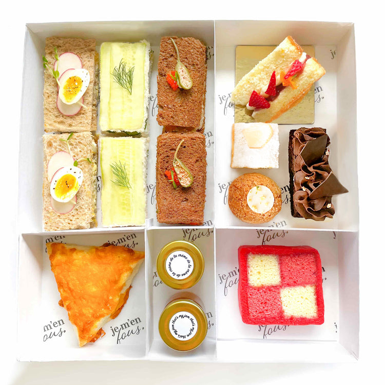 savory deluxe tea box.