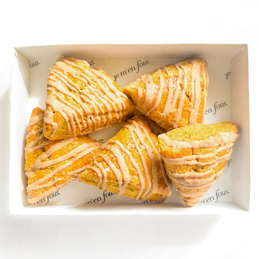 boîte de scones à la citrouille.